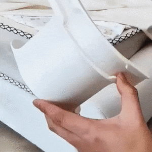طقم تثبيت الملاية لمنع الانزلاق